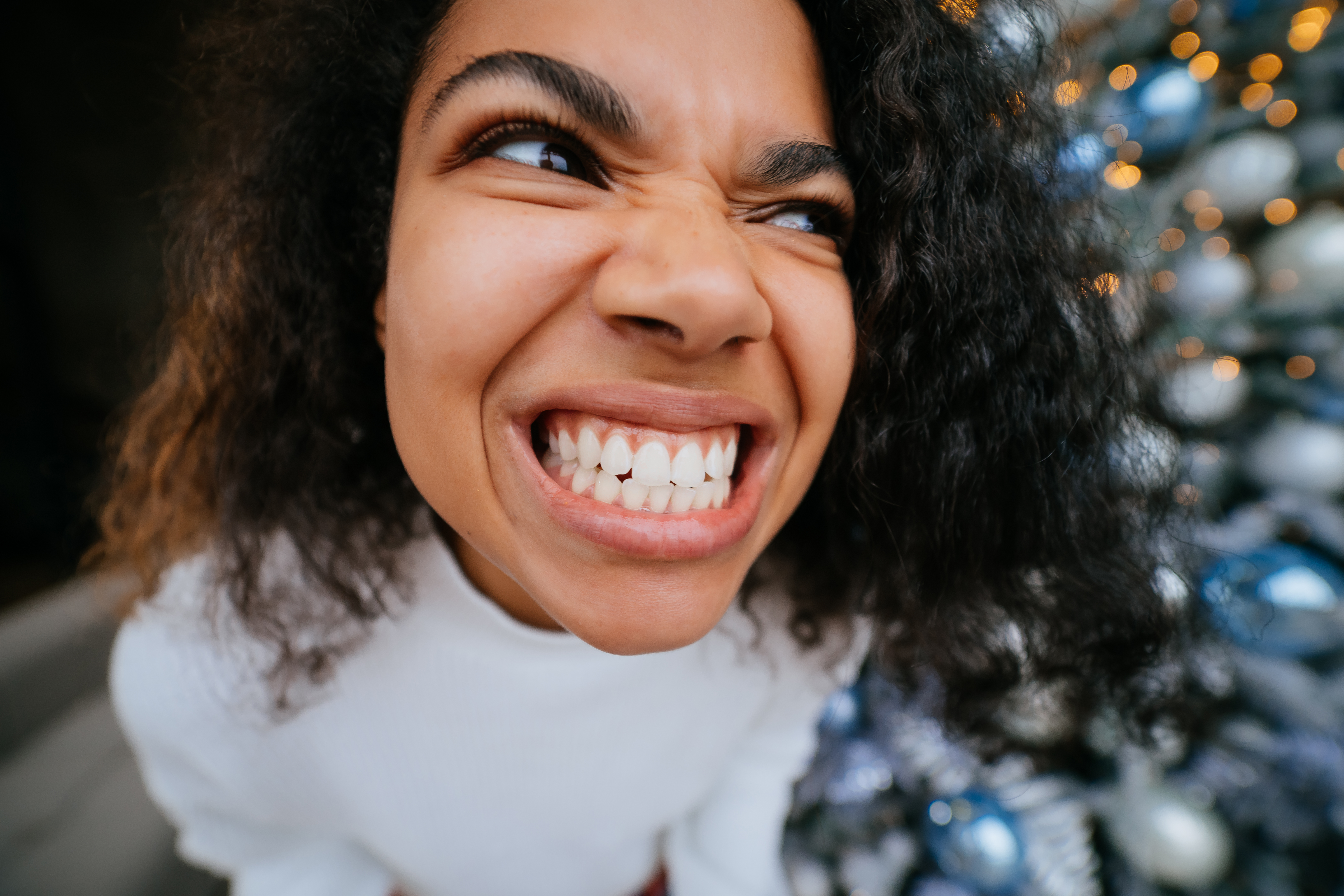 Digrignare i denti: quali sono le conseguenze e le soluzioni